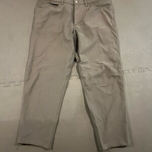 Lululemon ABC pants 34